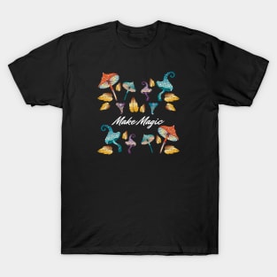 Make magic fairy red mushrooms T-Shirt